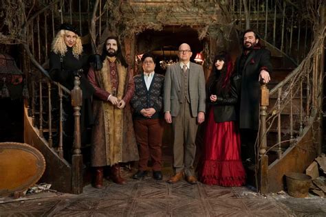 What We Do in the Shadows Star Explains THAT Sex Scene